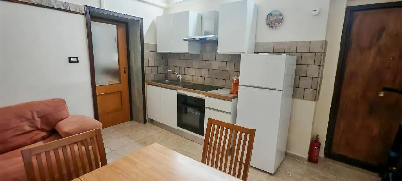 Bari Train Station Apartment - Casamia